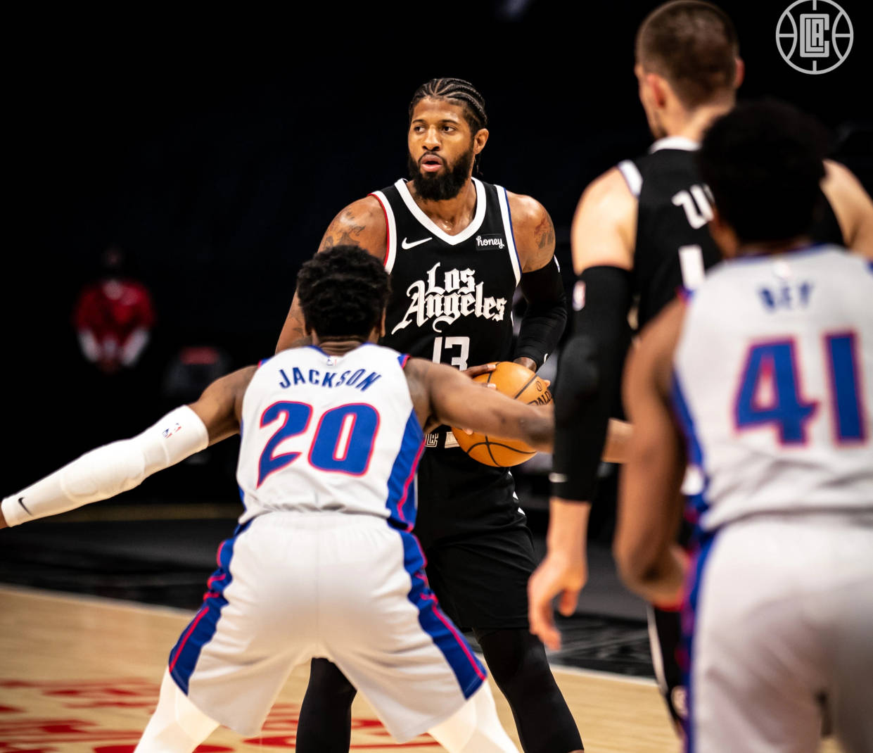 和罗德里戈说了什么？瓜帅：他太棒了，他是另一个水平的球员（瓜帅谈与罗德里戈交流：他太出色，水平高出一档）